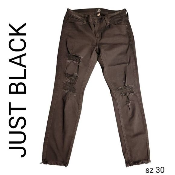 Just Black Cropped Distressed Ripped Raw Hem Torn Up Black Jeans - Picture 2 of 13